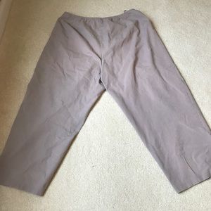 Eileen Fisher 1x elastic waist capris